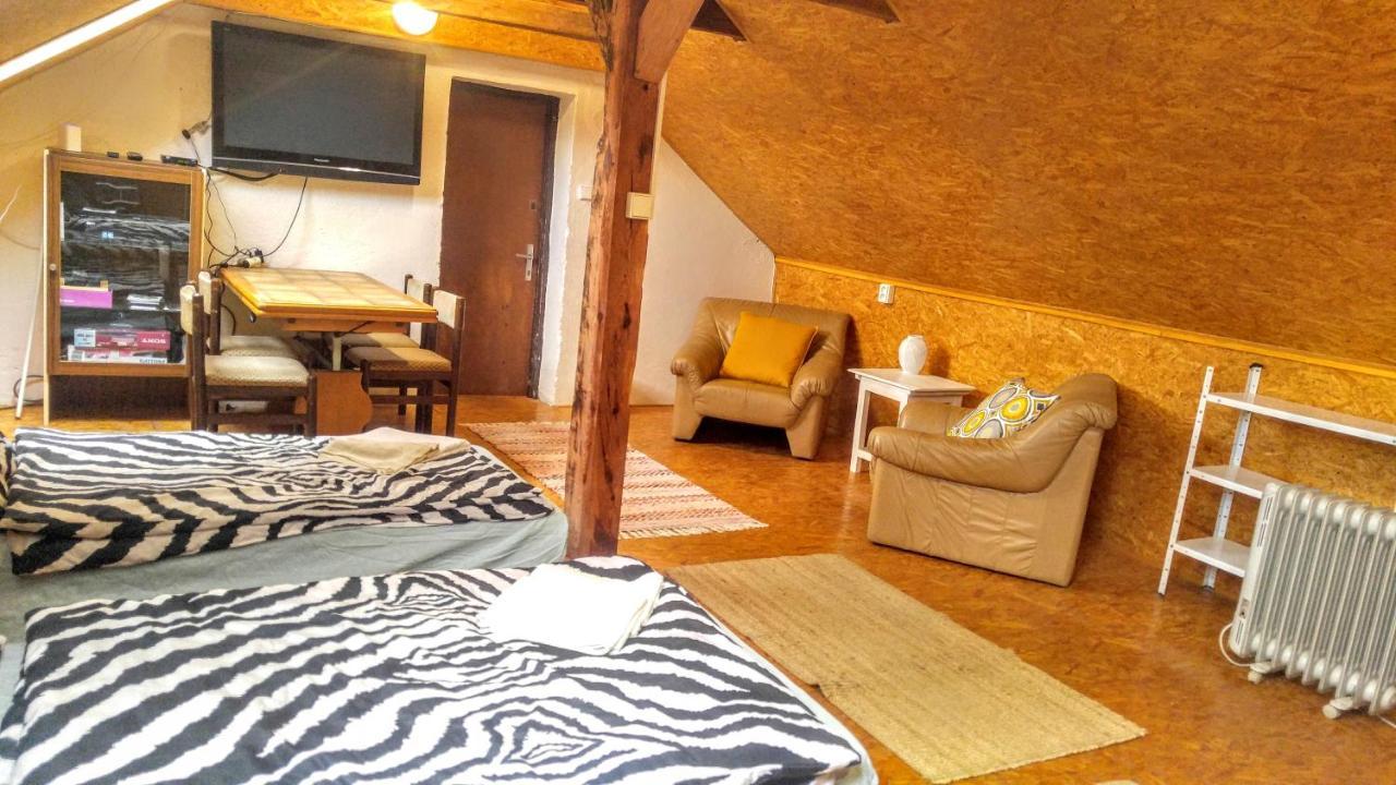 Ferienwohnung Cechuv Mlyn Hrebecniky Exterior foto